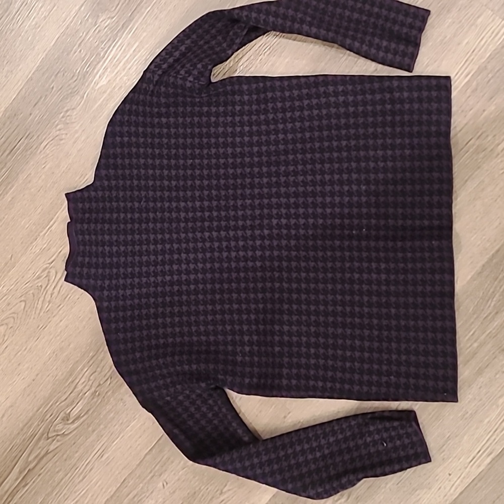 Tahari Womens Small Sweater